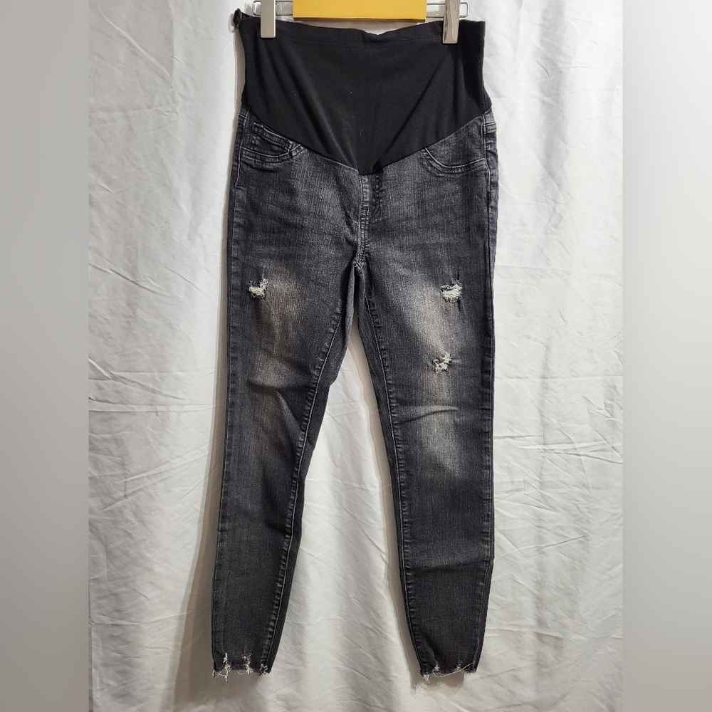 Maternity-SHEIN  Black Distressed Jeans, Size Medium 6 (See Pics For Messurement